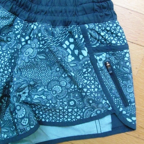 LULULEMON Tracker Shorts IV Pretty Lace Bali Breeze Alberta Lake Run Gym Lift 4 - Picture 4 of 10